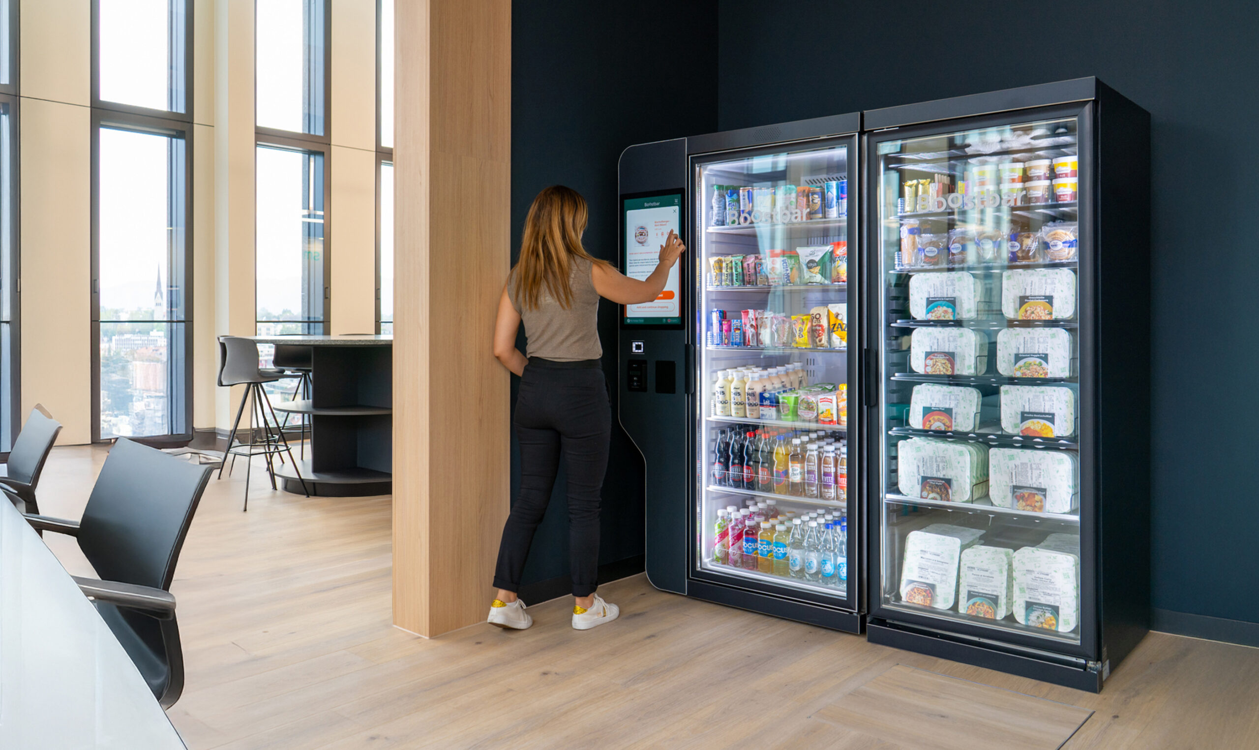 https://dgjno4wvg8wqo.cloudfront.net/2026/01/Fresh-Food-Vending-Machines-1-scaled.jpg